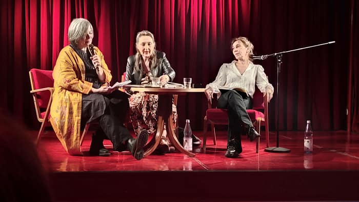 deutsches-theater-marie-darrieusseq